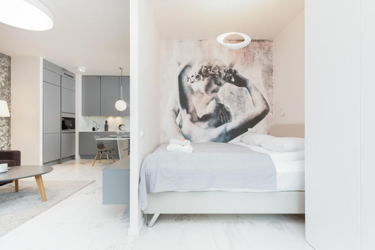 Mennica Residence - City Center Apartments By Noclegi Renters Варшава Экстерьер фото